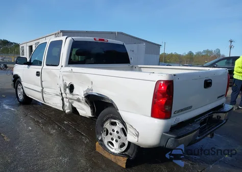 2003 Chevrolet Silverado 1500 Ls z USA, uszkodzony, nr VIN 2GCEC19V231276559